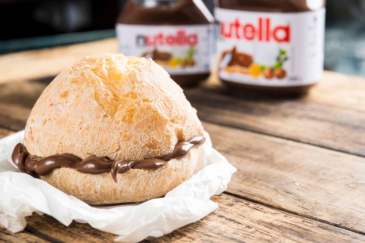 PAO DE QUEIJO RECHEADO COM NUTELLA